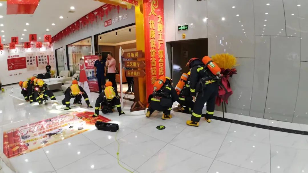 鎴樿闃熷憳宸ヤ綔鍐呭,鐗瑰嫟涓槦鎴樿宸ヤ綔浜偣
