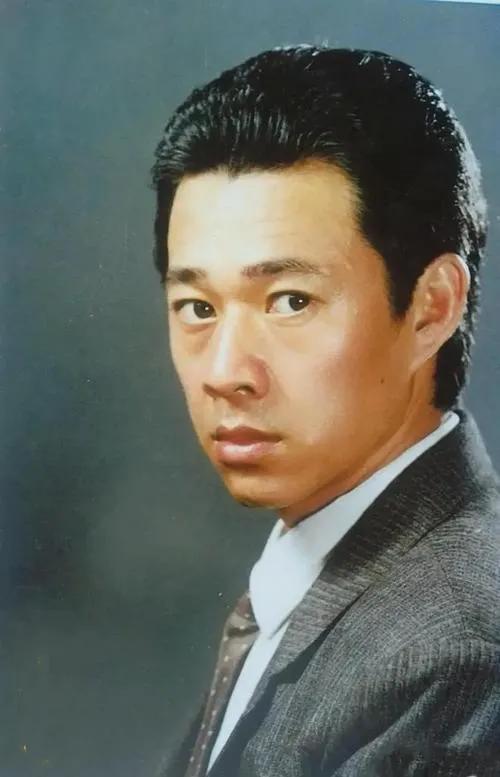 张丰毅不参加儿子婚礼原因首曝光,张丰毅不去儿子婚礼真正原因