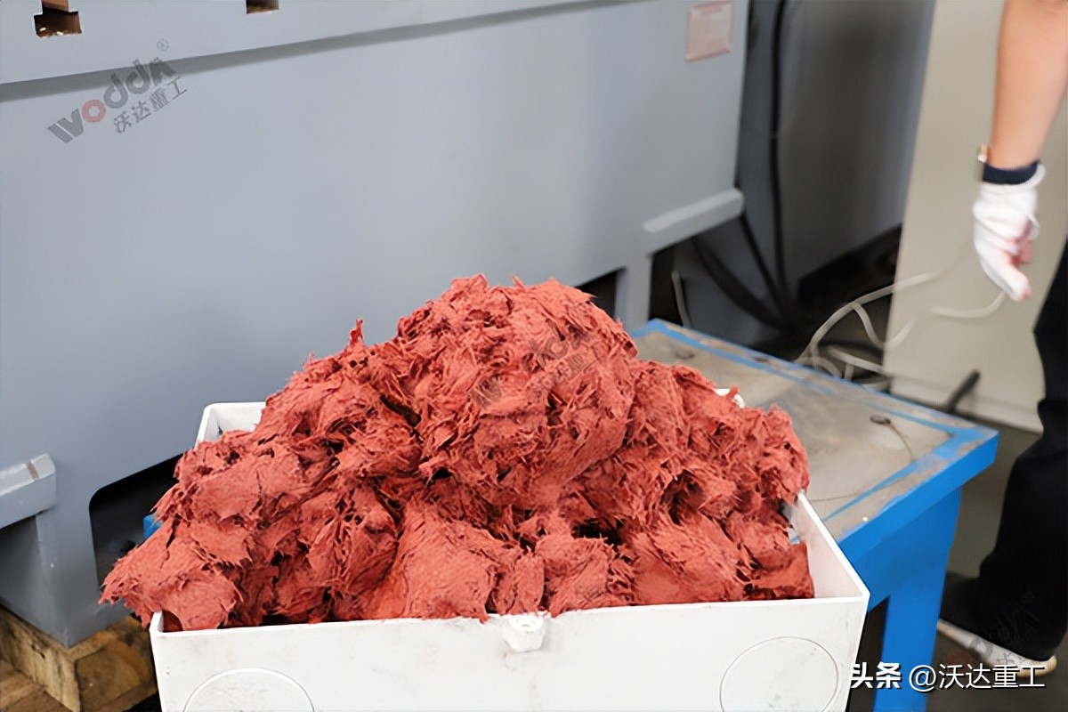 树脂井盖模压500吨液压机,玻璃钢井盖模压成型液压机