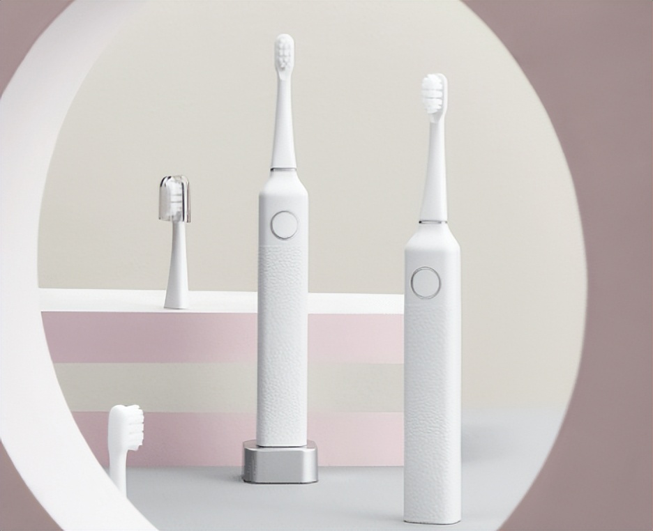 欧乐b电动牙刷p2000和p3000区别,飞利浦电动牙刷hx6730和hx6721