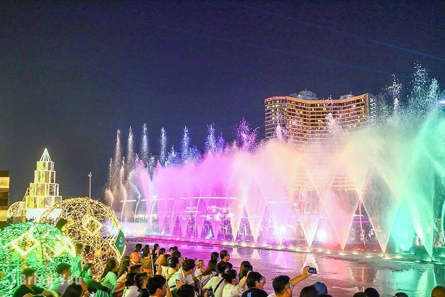 购物中心“软性疗愈”？学学这几个国际跨界商业的场景构造