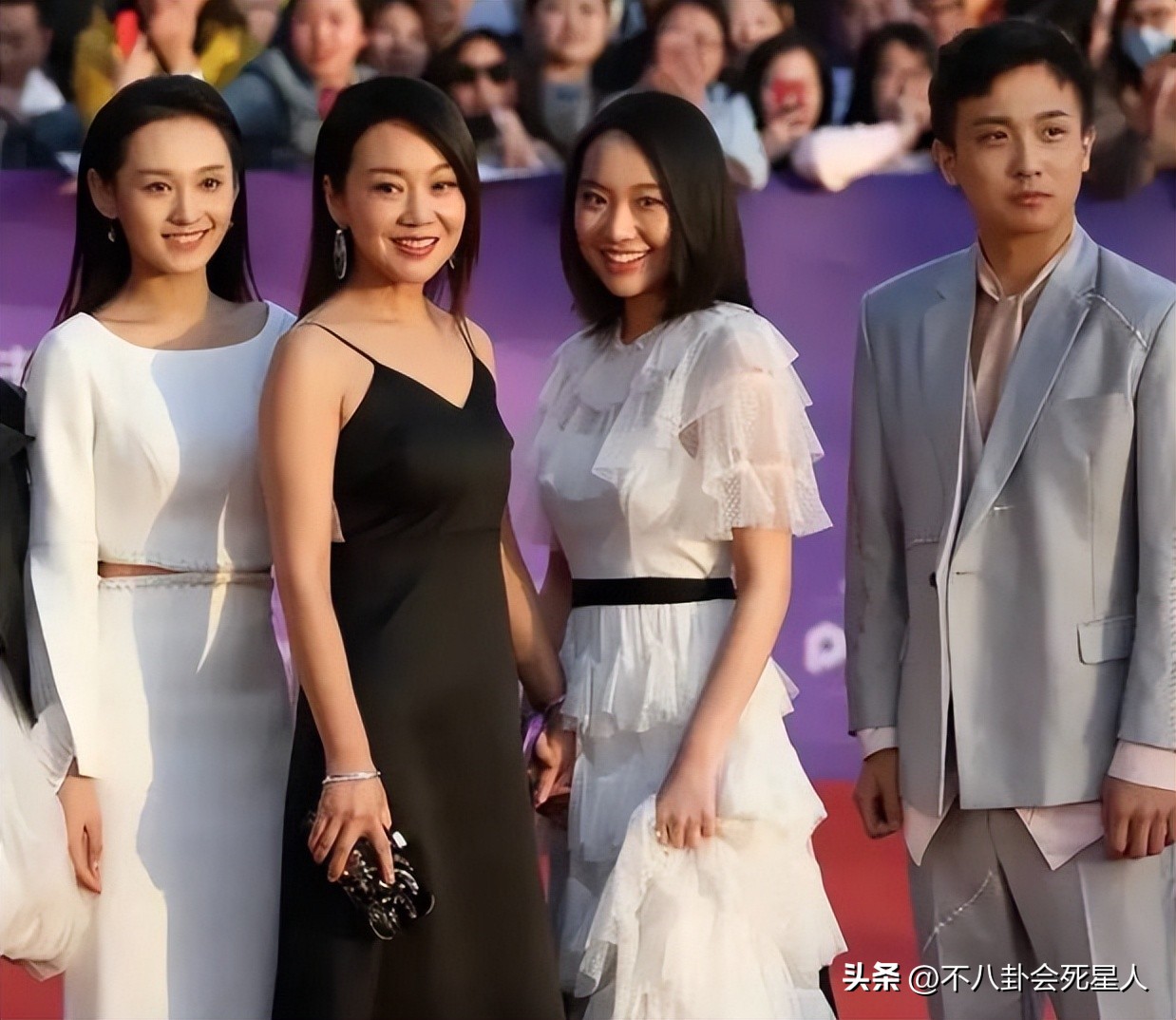 姚晨红毯造型翻车盘点,姚晨红毯奇葩