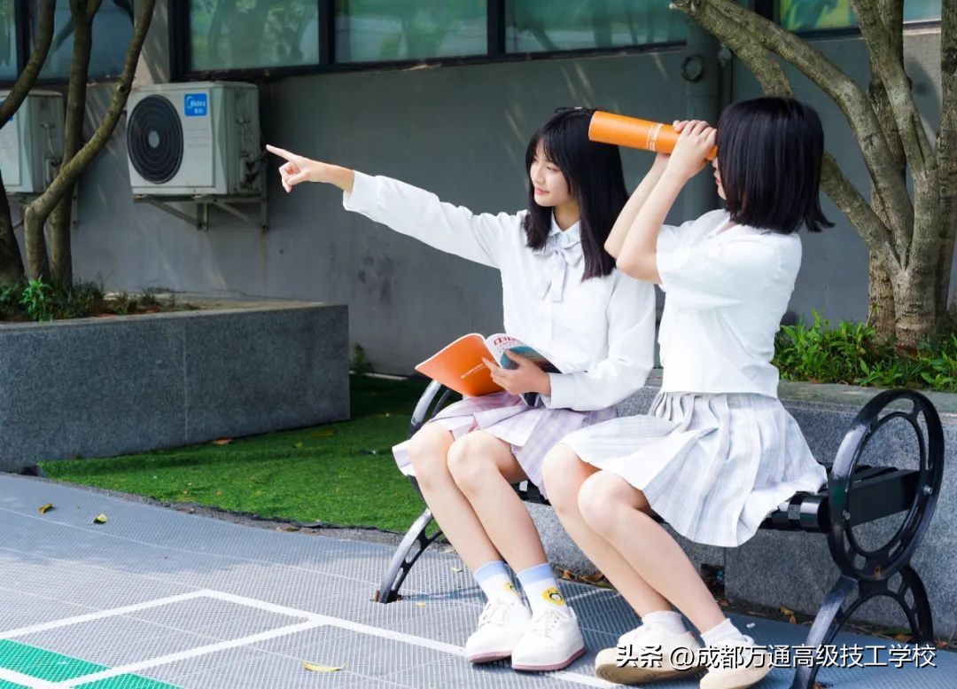 初中生应该选什么职校,技校女生最好就业的十个专业