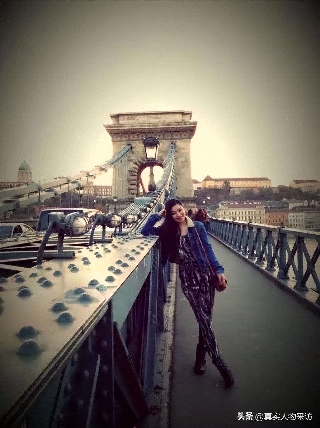 我，做空姐遇奇葩无数，有情侣上机就舌吻，还有想去厕所激情的