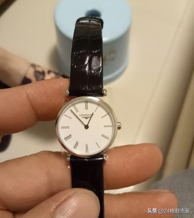 浪琴嘉岚女表皮带图片,浪琴嘉岚金盘金面男款皮带