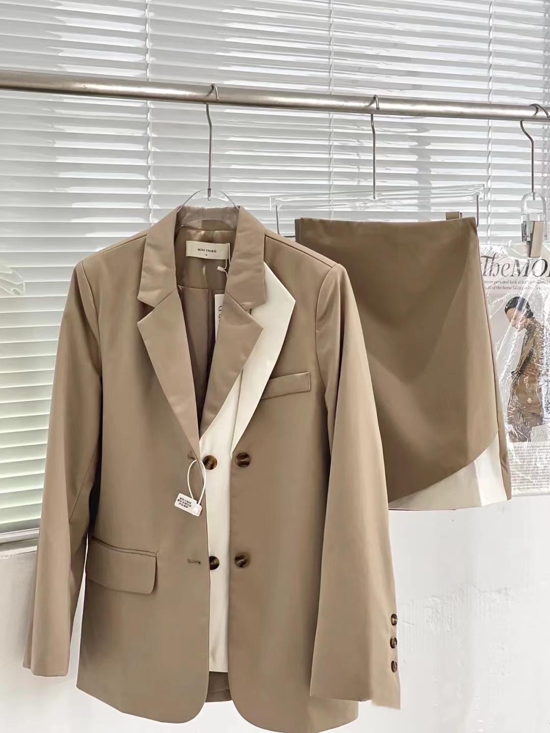 卡其色晒掉色怎么办,卡其色褪色了怎么还原