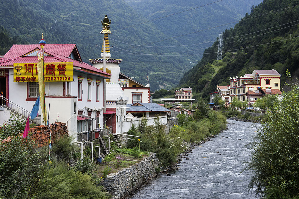 西部大草原旅游攻略,四川红原大草原自驾旅游攻略