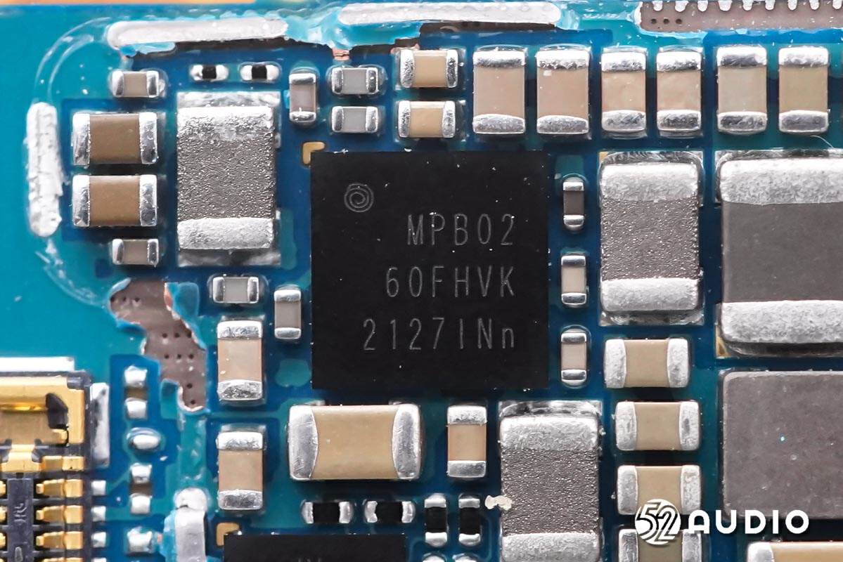 三星galaxyzfold3翻盖,三星GalaxyZFold3折叠屏