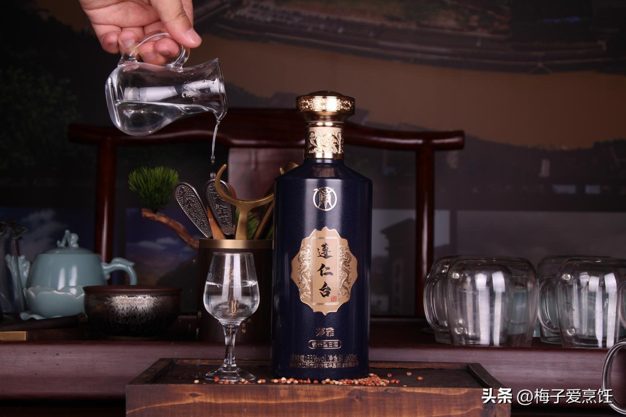 牛栏山白酒劣势有什么,白酒乱象平替飞天
