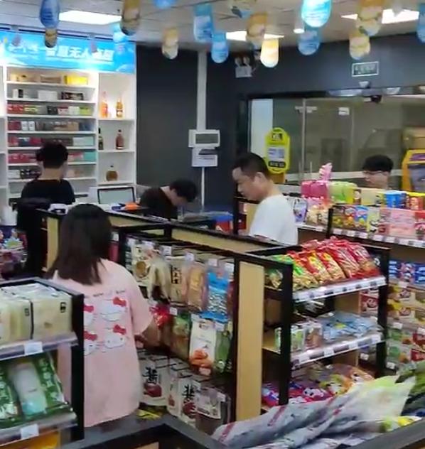 乌鲁木齐社区便利店加盟,济南社区便利店加盟