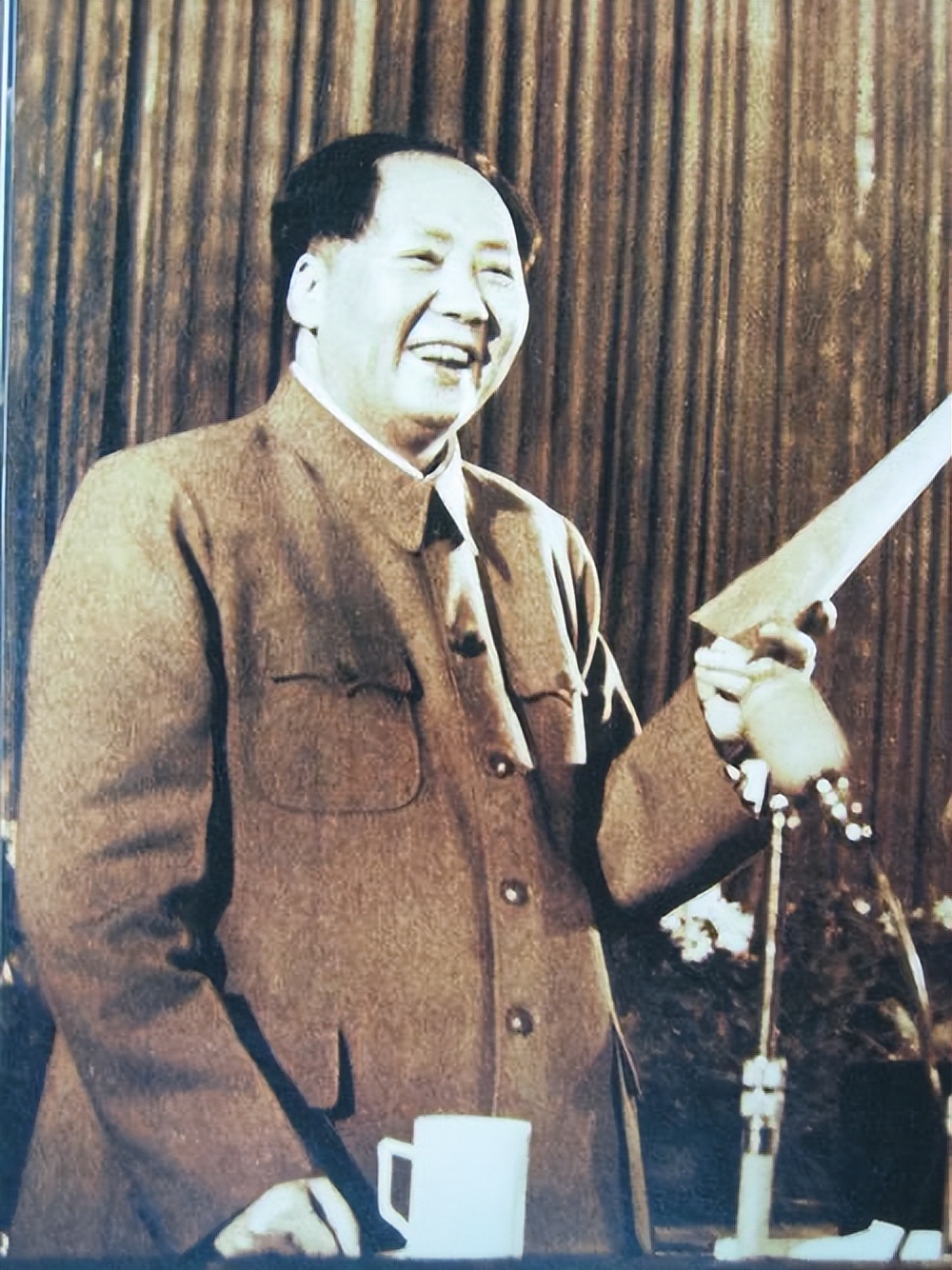 金门炮战前，毛主席问道：炮弹会不会打死美国人？叶飞：无法避免