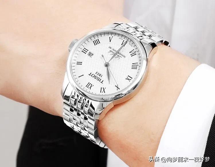 每个手表品牌都有一款热销产品