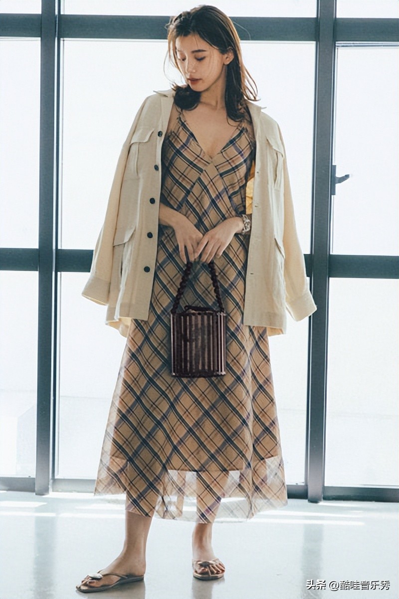 适合40-50岁高级感服装,成熟女性的春季服装