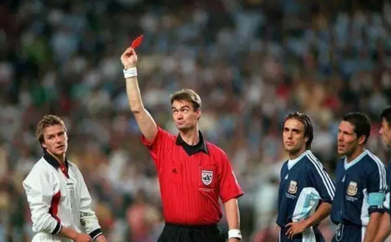 贝克汉姆忽略球技,贝克汉姆真的是从小帅到大