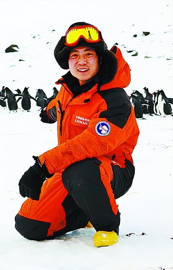 10年中5次出征、总时长将达1949天！在南极修机械是什么体验？他说→