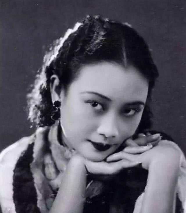 央视十大美女主持人思思,央视十大美女主持人秦方