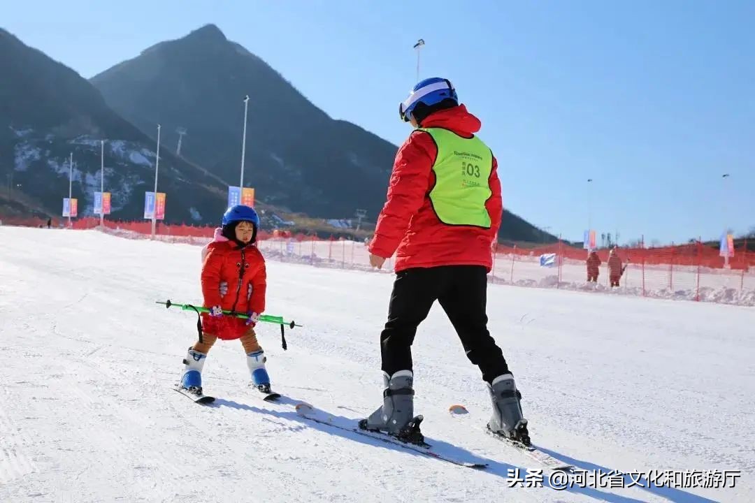 河北民俗村冰雪乐园,在冰雪乐园玩