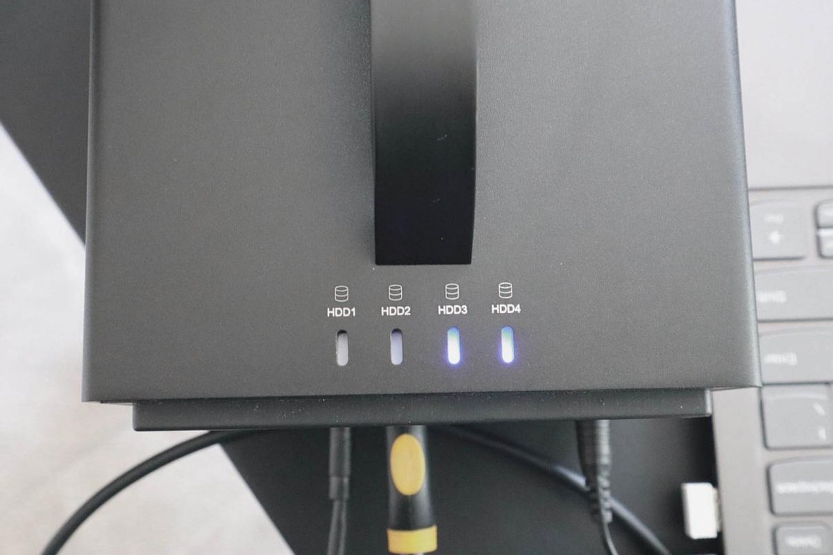 麦沃硬盘盒能不能做成阵列模式,麦沃全球首发四盘位硬盘阵列盒