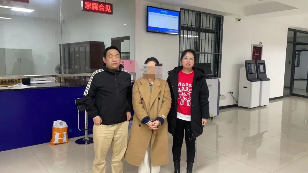 未成年人免费赠送皮肤被骗,游戏赠送皮肤算诈骗吗