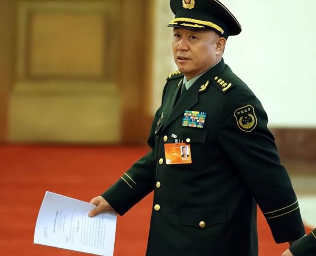 军中“大老虎”落马：*警武**上将衔，官至军委副参谋，被儿子拉下马