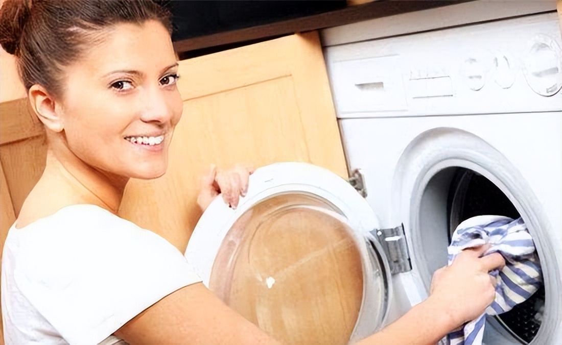 女性有异味是怎么导致的,女性为什么有异味还痒