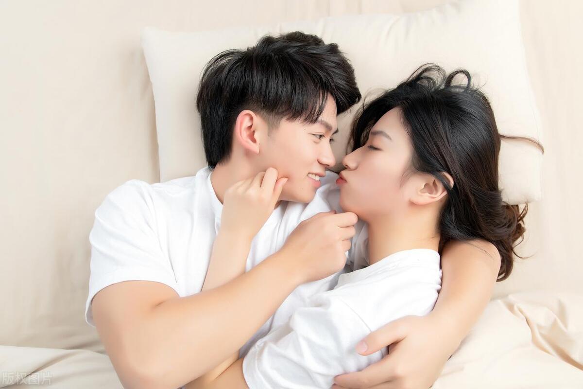 45岁女人和“傻子”结婚多年，没做过真正女人的大婶能控制住吗？