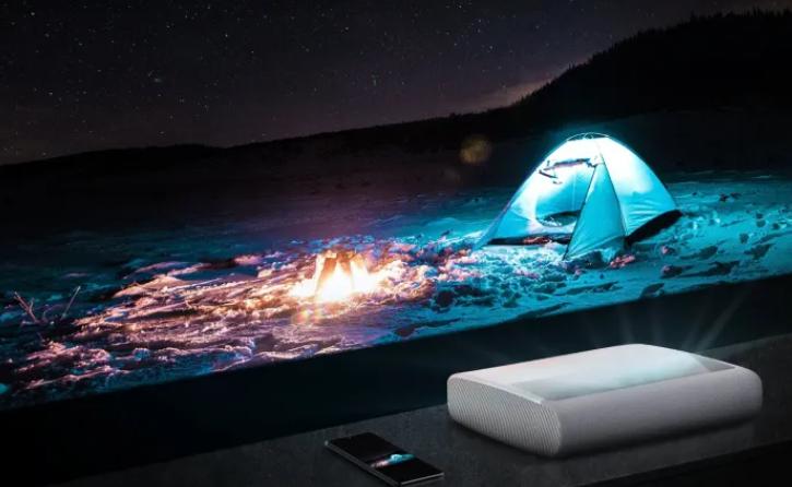 家用投影仪与电视机比较,选电视机还是投影仪