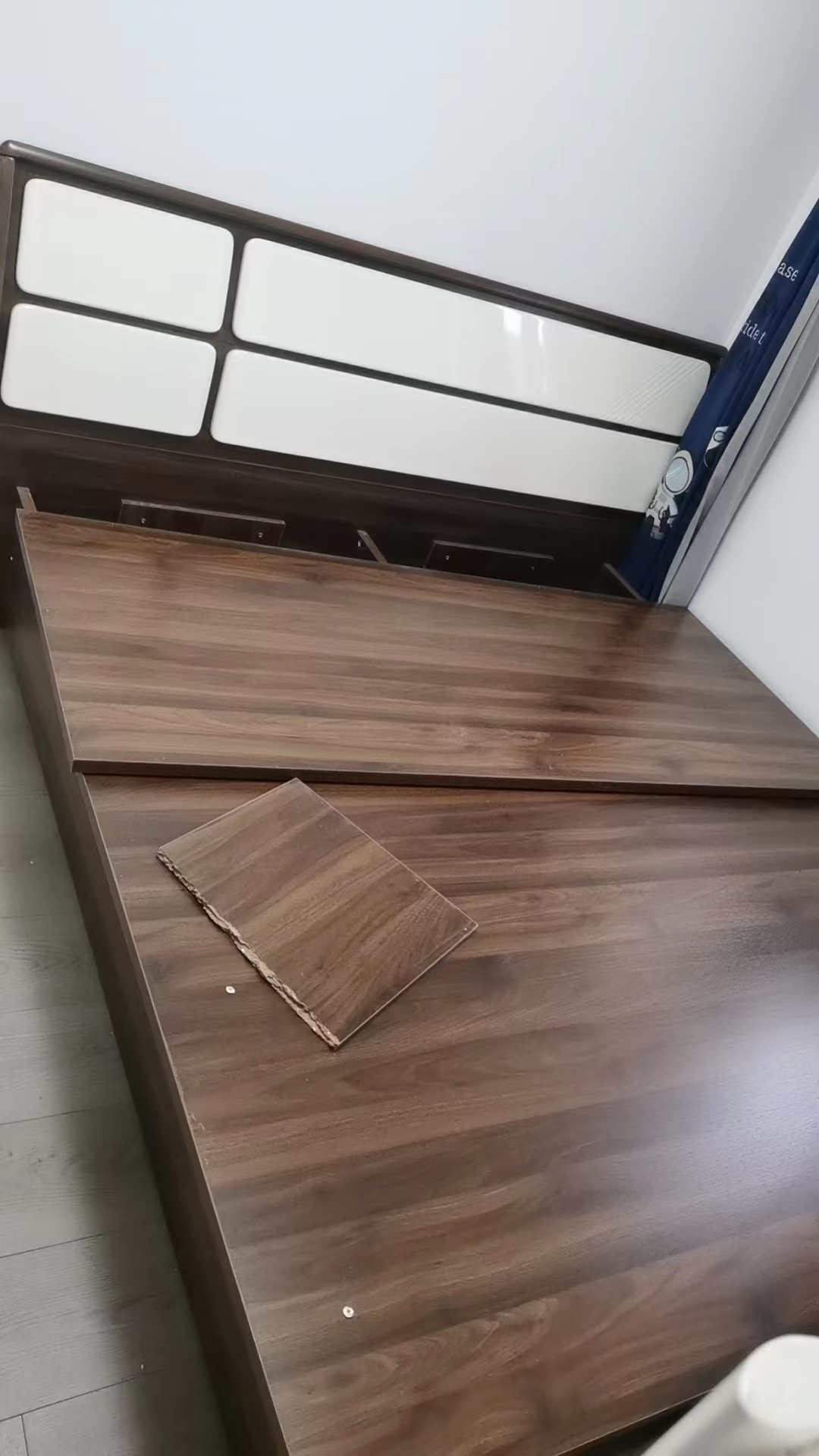 恒信的床板不能踩？！