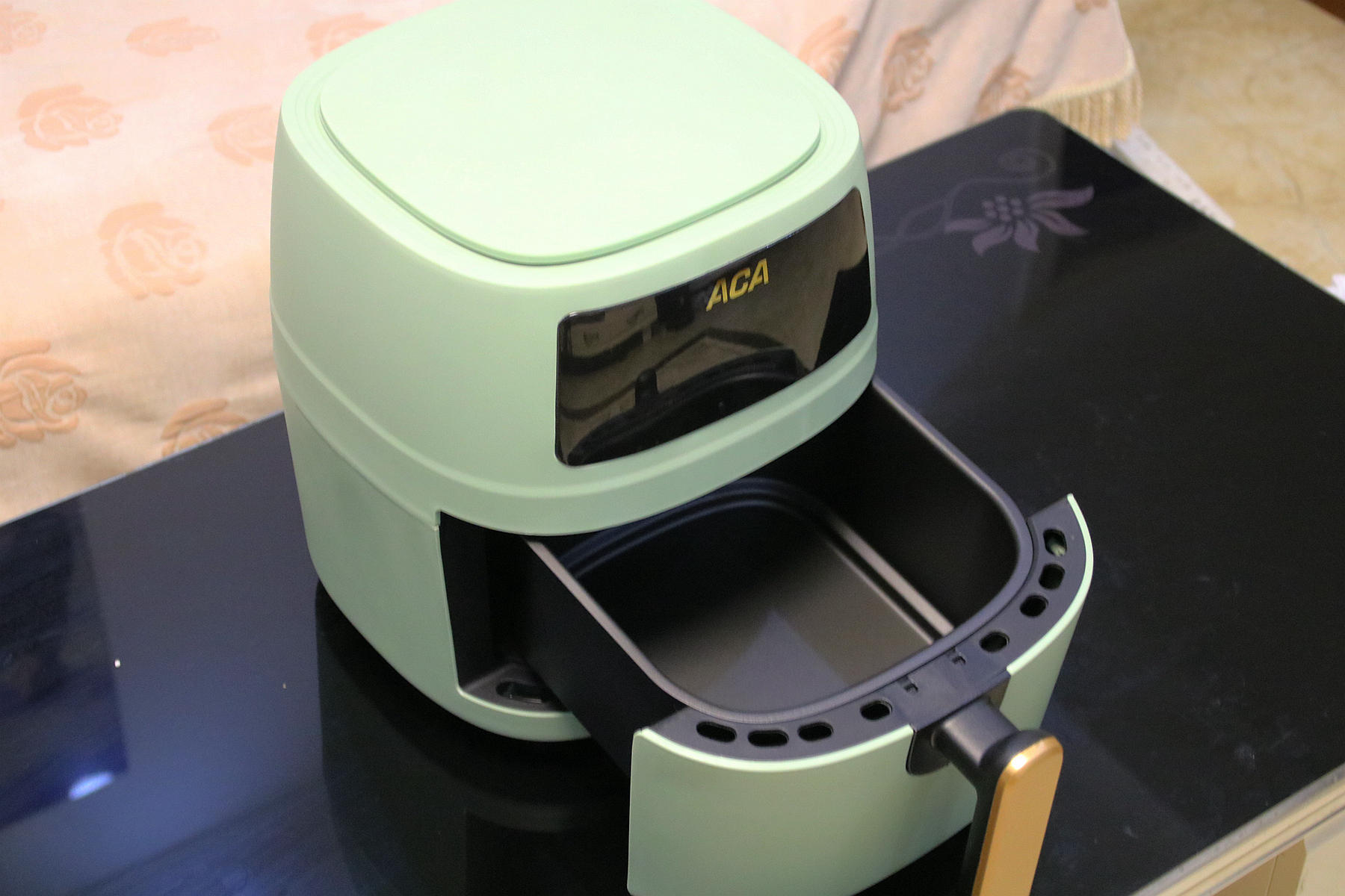 aca空气炸锅第一次使用教程,aca空气炸锅使用方法