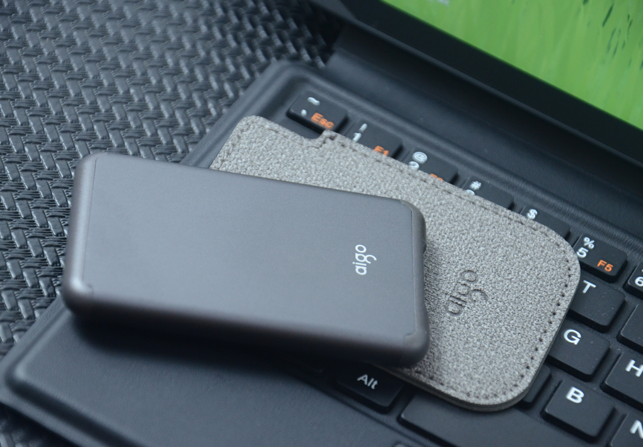 aigo移动固态硬盘测评,aigo固态硬盘s7pro