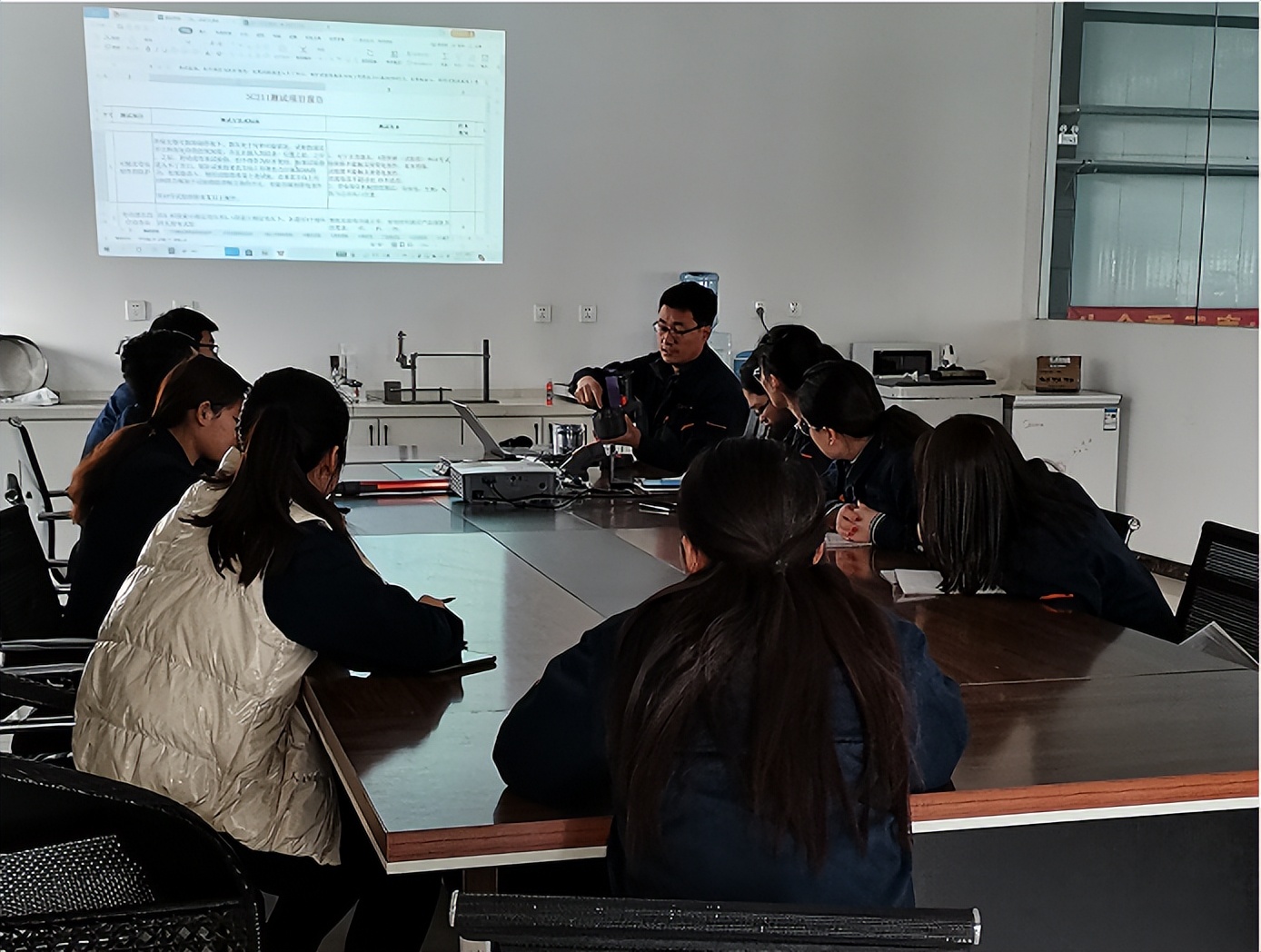 山东华泽精密模塑有限公司张培振：创新思路闯新路敢于担当勇争先一线*党**员的靓丽旗帜