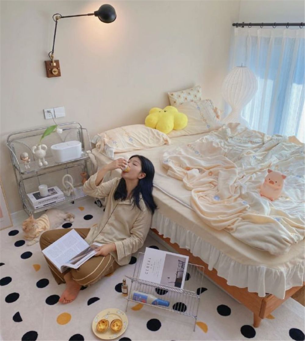 女生买25平公寓丢脸吗,90后姑娘买了一个20年老房子