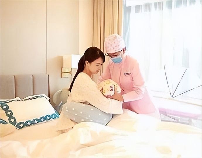 90后转行做月嫂,90后小伙转行做催乳师