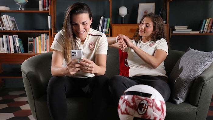 体育营销赞助|AC米兰与OPPO的合作扩大至女足领域