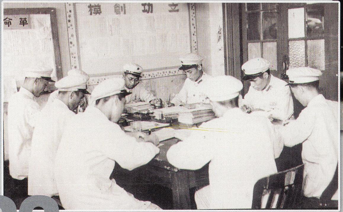 苏联专家给公安上课，突然被捕，局长笑言：老韩，我找你好苦