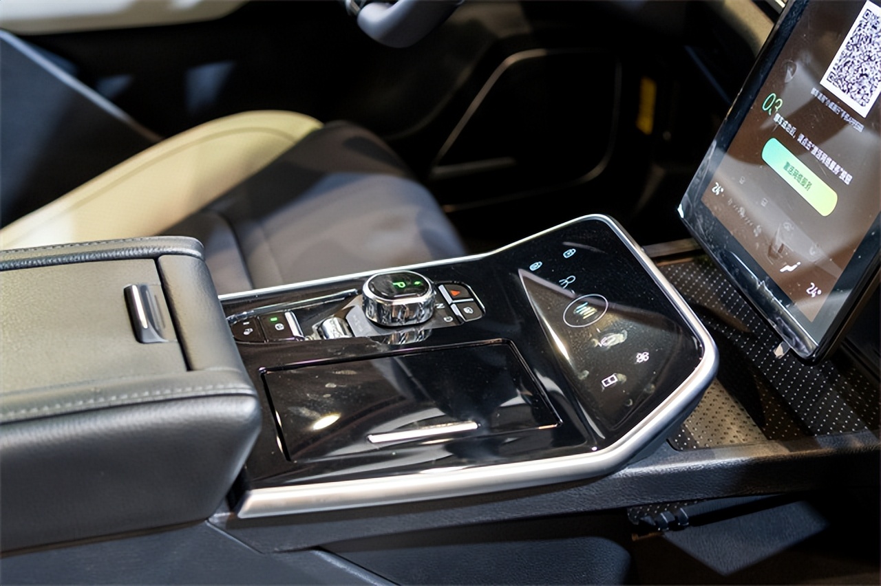 卖二手车哪家最好,卖二手车哪家比较好