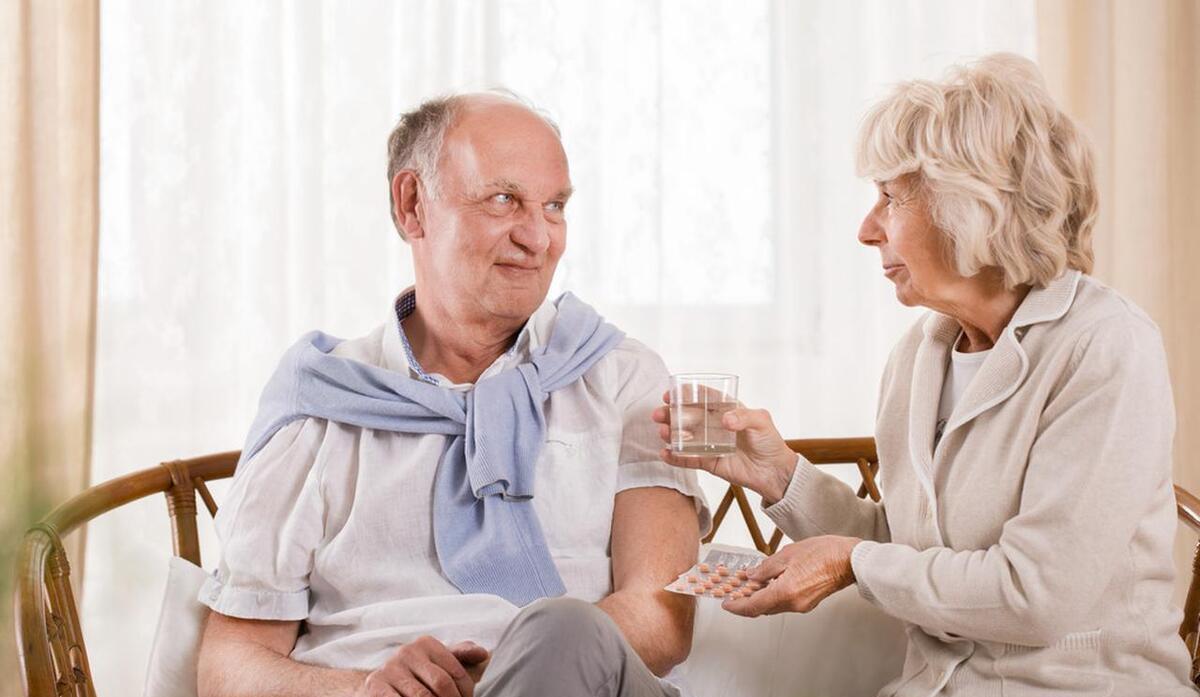 精神科医生和心理咨询师,如果你有问题去找心理医生