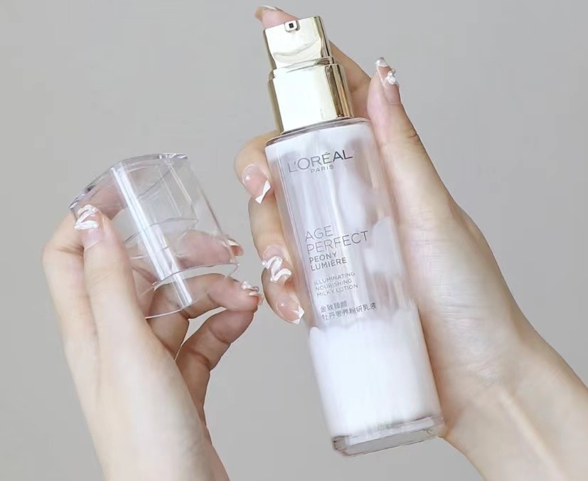 水乳应该选择什么功能的护肤品,给40岁以上妈妈的抗皱抗衰水乳