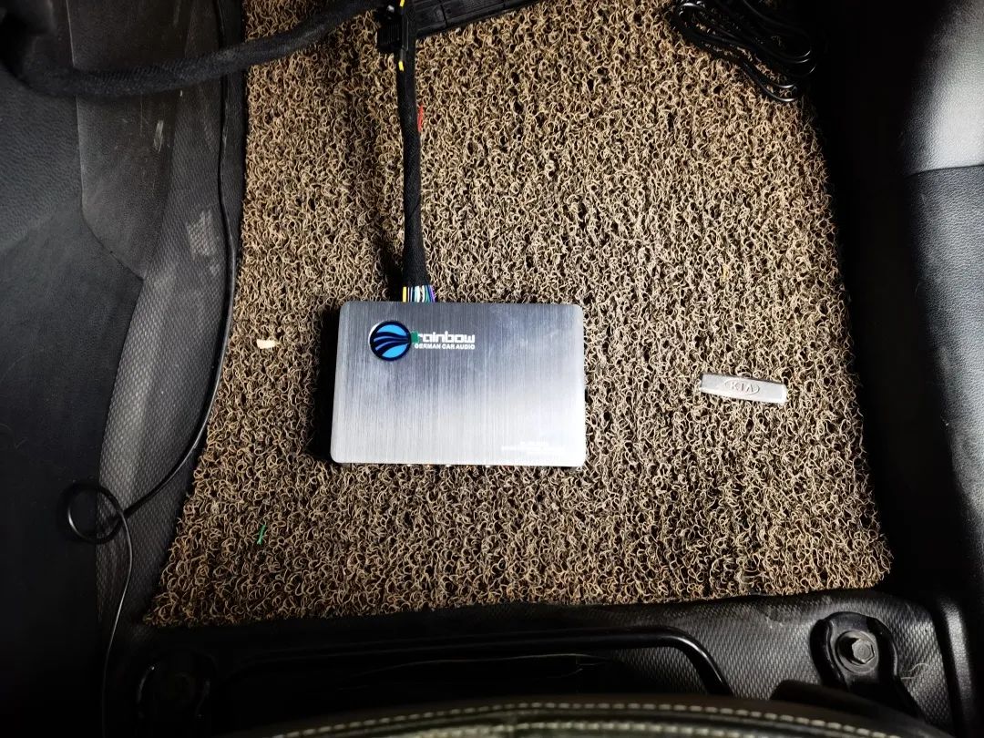 起亚智跑音响怎么改装效果好,起亚智跑改装柏林音响