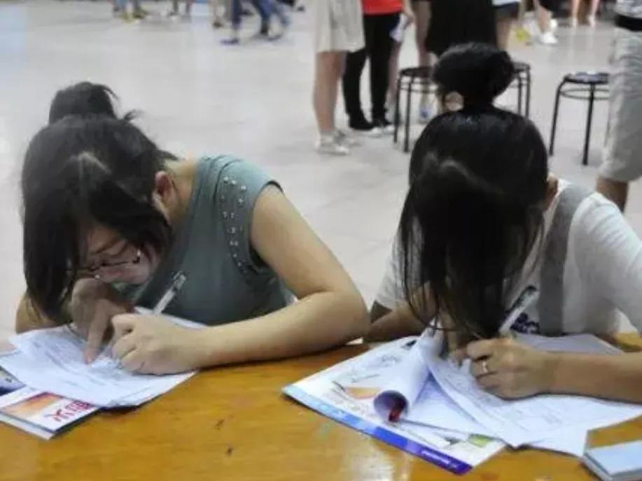 就业能力提升和求职面试技巧,大学生就业面试技巧和方法