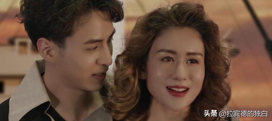 红白相间的舞鞋,红白广场舞鞋