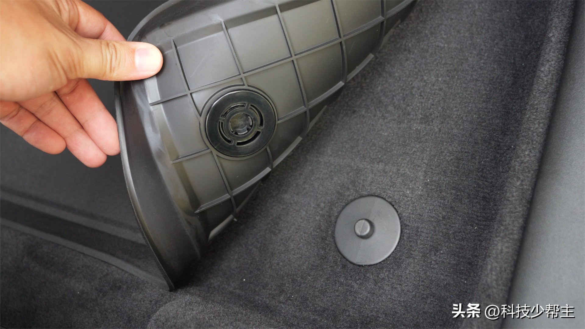 理想l9原厂tpe脚垫和后备箱垫,理想l9车脚垫