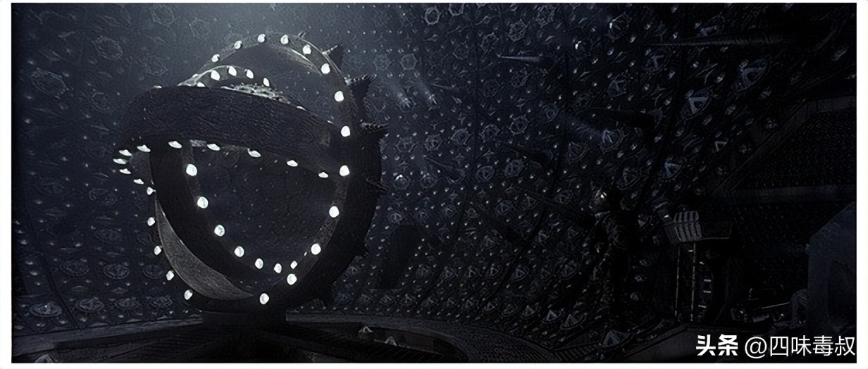 当飞船撞见魔鬼,神学便附体在科学身上