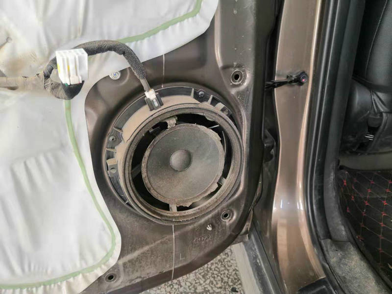 纸糊的喇叭,原车纸盆喇叭有必要改吗