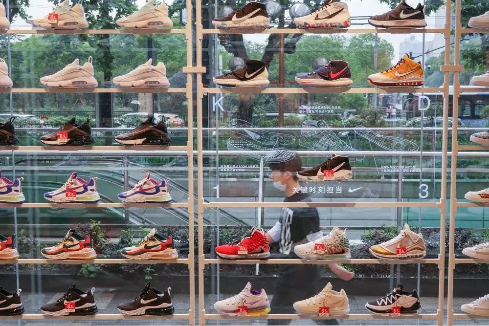 耐克为何没被淘汰出中国市场,现在的耐克现状