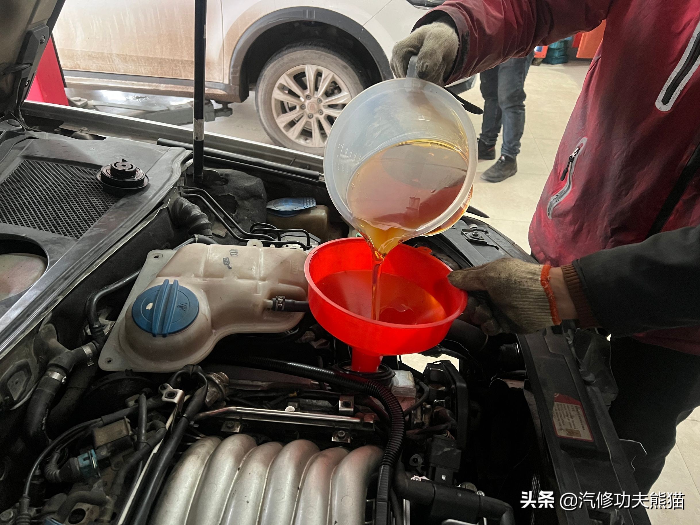 经济下行要不要换一般的车,经济下行要不要换奔驰