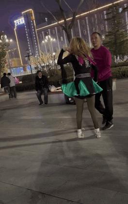 论一个人情商,论一个人能有多悲伤