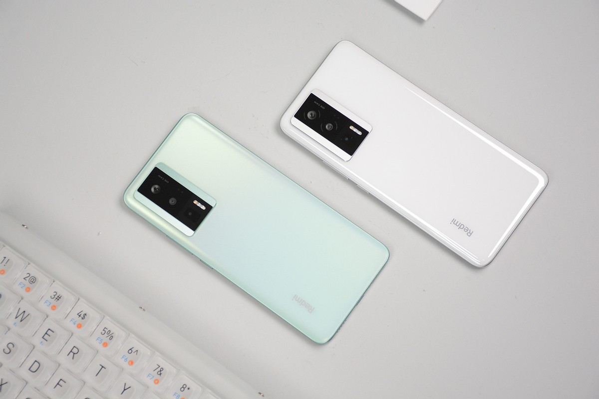 2000元左右全新性价比手机推荐,2000元以下性价比最划算的手机