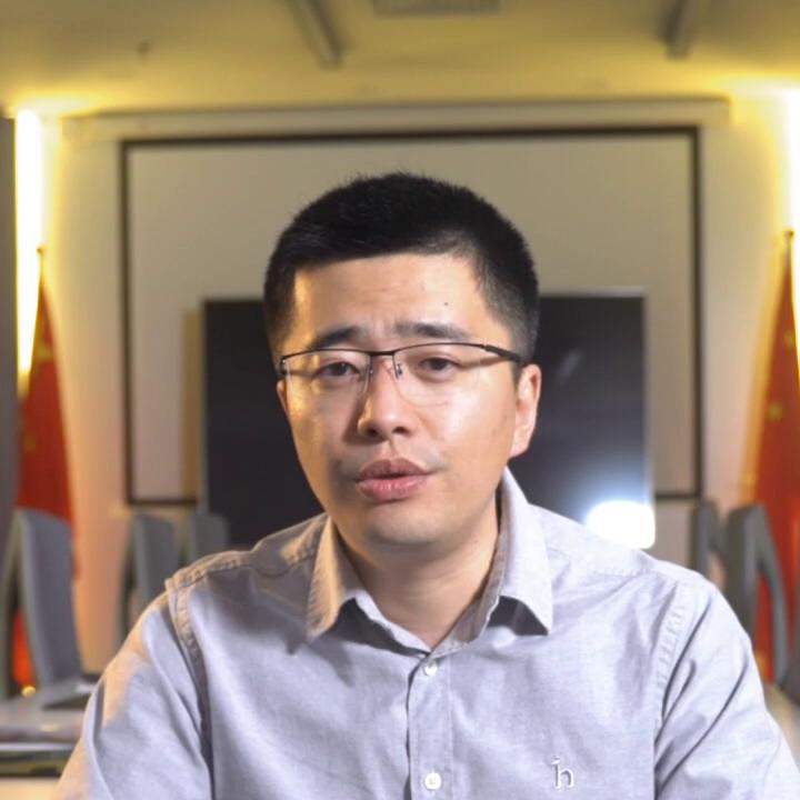 世上本没有英雄，对比多了，就有了英雄#人间清醒