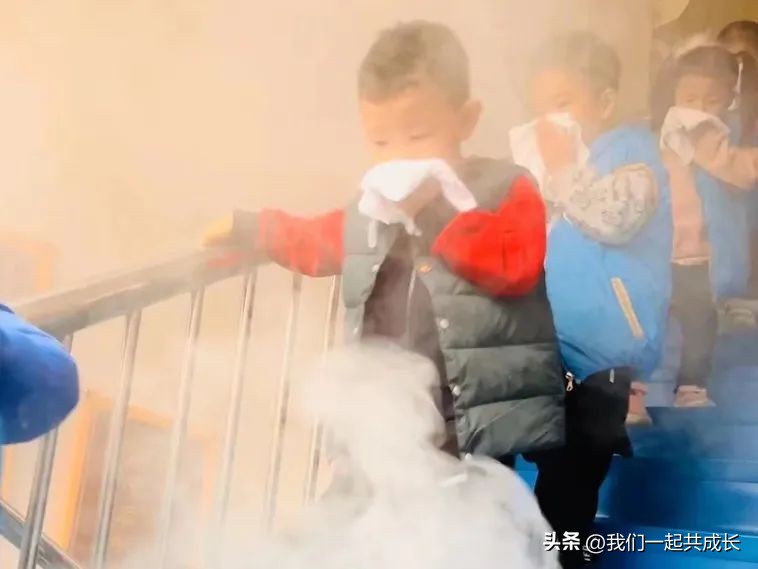 我们走过这一年——回眸济南市启明星幼儿园2022的追光路